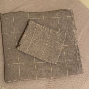 Parachute Natural Cotton Fabric Duvet Cover & One Pillowcase.